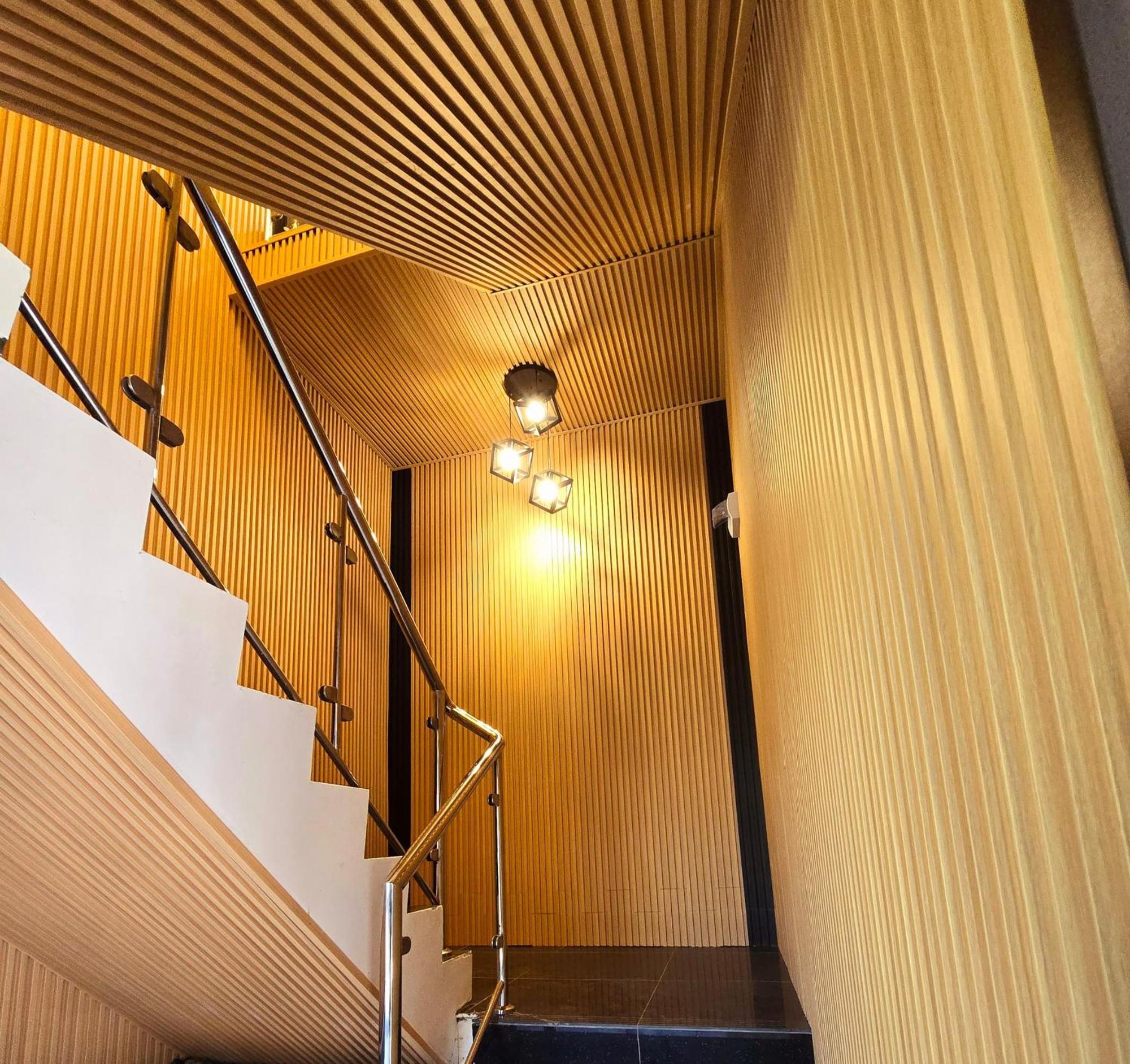 Grand Luxury Hotel סמפורנה מראה חיצוני תמונה